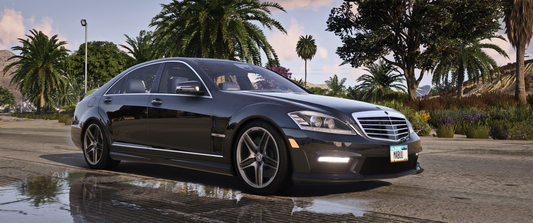 Mercedes Brabus W221 B63 Front View