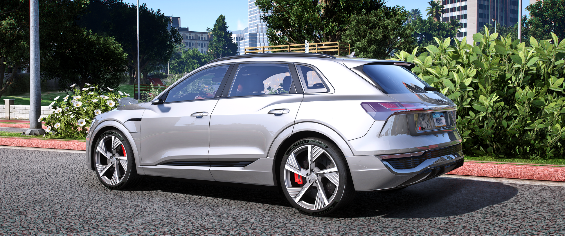 2024 Audi Q8 E-Tron Quattro side view in FiveM