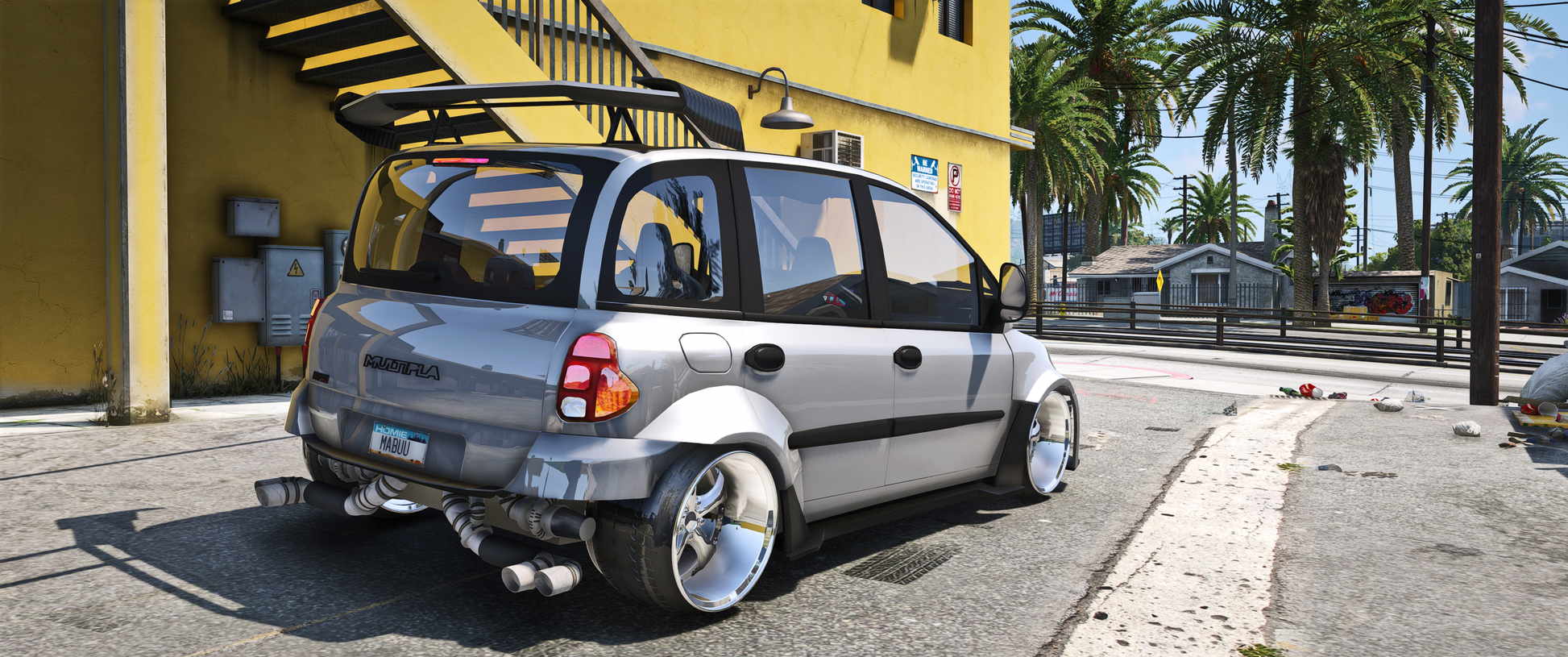 Side view of twin-turbo Multipla vehicle mod in FiveM